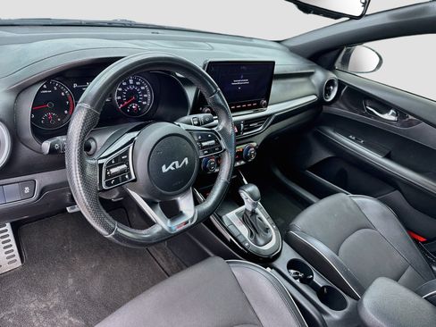 Used 2022 Kia Forte GT-Line FWD image 7