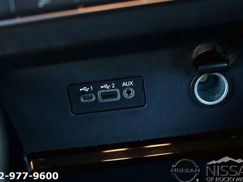 Used 2024 Nissan Altima 2.5 SV image 21