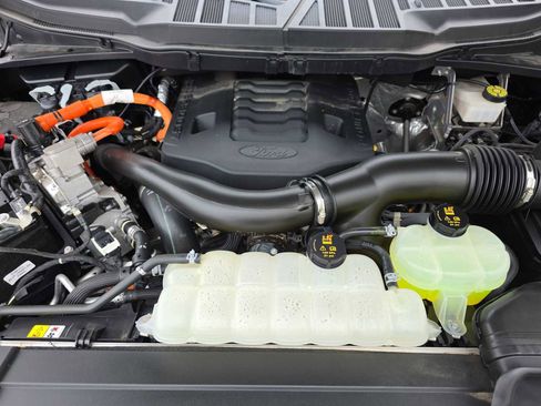 Used 2021 Ford F150 XLT w/ Equipment Group 301A Mid image 13