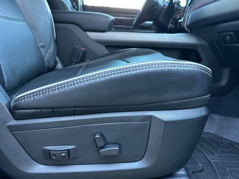 Used 2025 RAM 2500 Laramie image 22