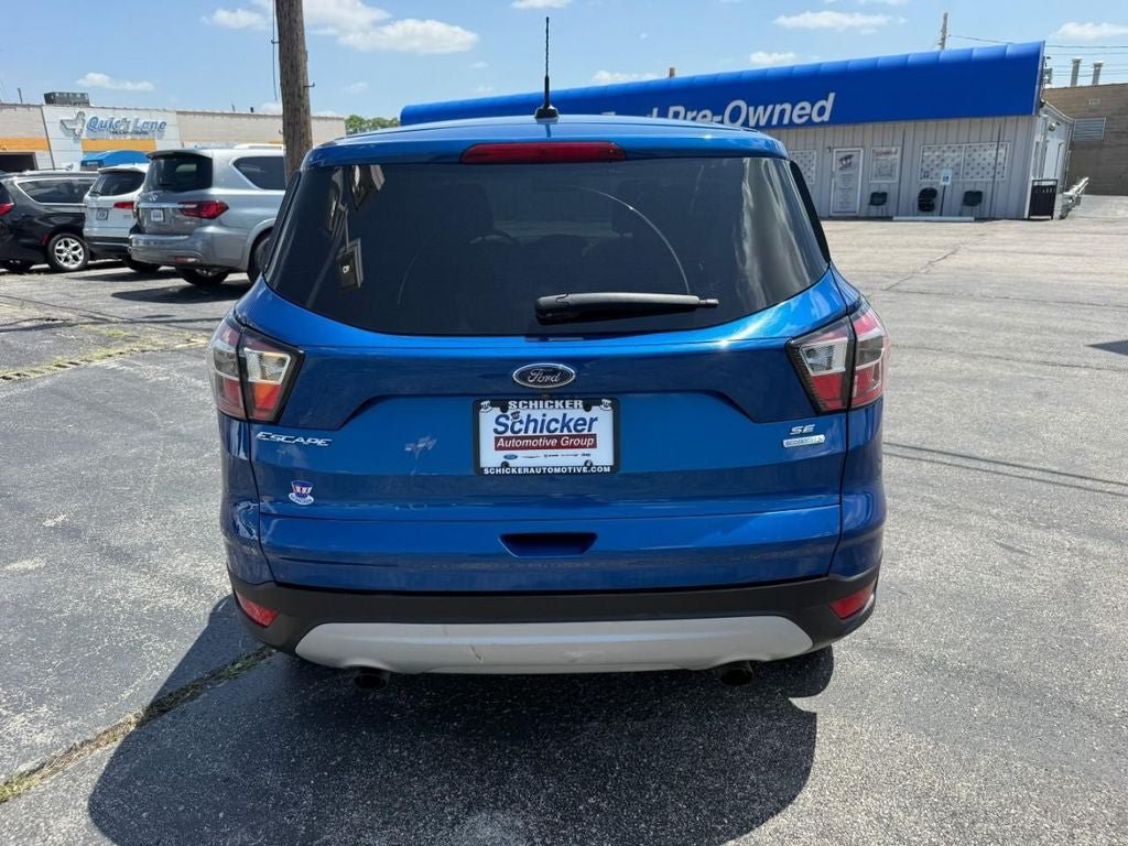 Used 2017 Ford Escape SE FWD image 8