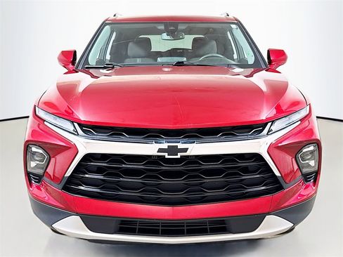 Used 2023 Chevrolet Blazer LT w/ Convenience Package image 2