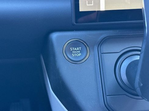 New 2026 Land Rover Defender 130 X-Dynamic SE AWD/4WD image 29