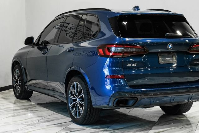 Used 2022 BMW X5 sDrive40i w/ M Sport Package RWD image 11