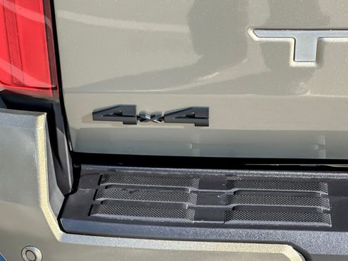 New 2026 Toyota Tacoma TRD Off-Road AWD/4WD image 31