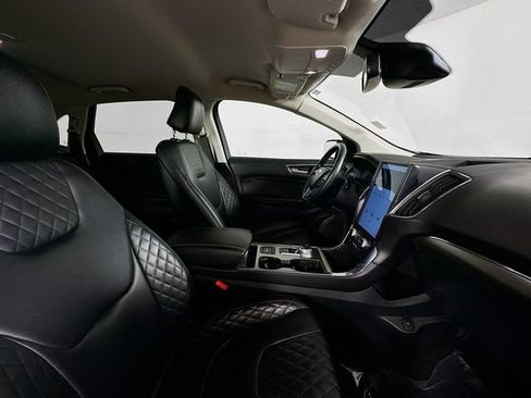 Used 2024 Ford Edge Titanium AWD/4WD image 26