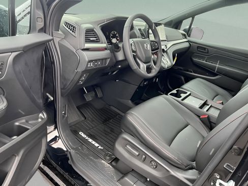 New 2026 Honda Odyssey Sport-L image 9