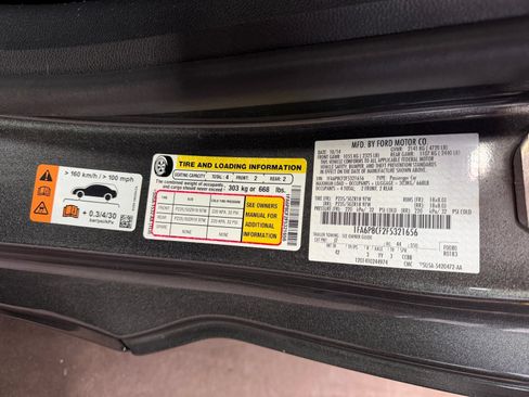 Used 2015 Ford Mustang GT Premium w/ Equipment Group 401A RWD image 40