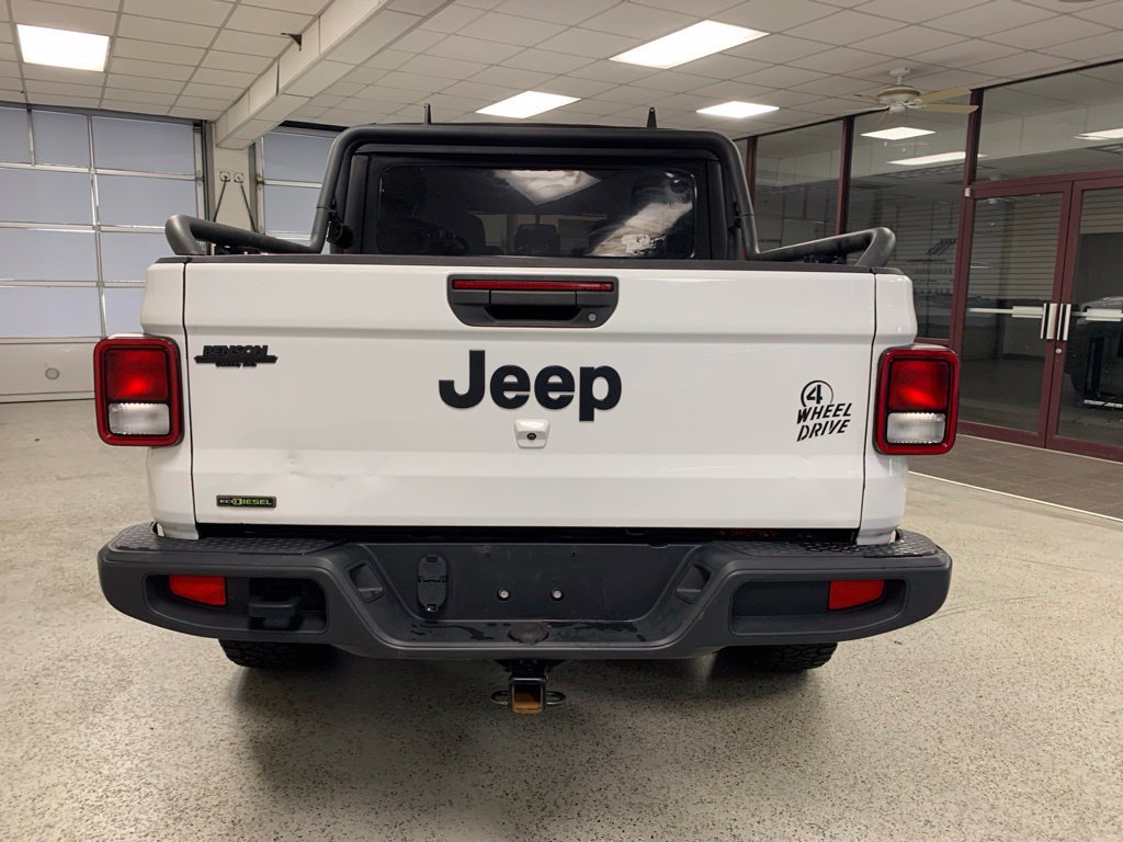 Used 2022 Jeep Gladiator Sport AWD/4WD image 7
