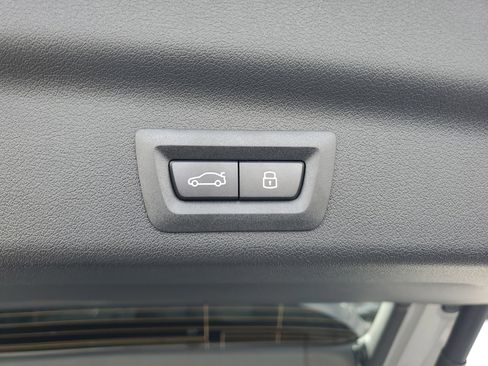 New 2026 BMW X1 xDrive28i w/ Technology Package image 9