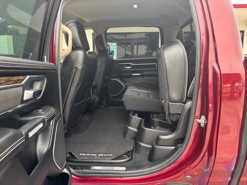 Used 2019 RAM 1500 Laramie RWD image 19