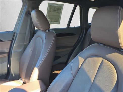 Used 2018 BMW X1 sDrive28i image 16