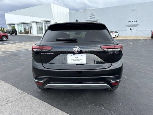 Used 2022 Buick Envision Essence w/ Sport Touring Package FWD image 3