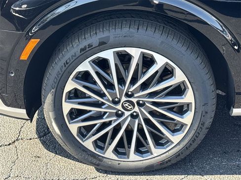 Used 2026 Hyundai Palisade Calligraphy image 11