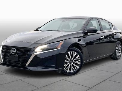 Certified 2024 Nissan Altima 2.5 SV