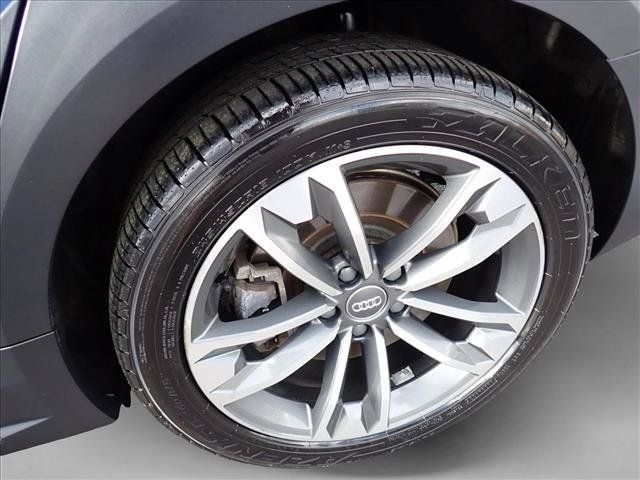 Used 2017 Audi A4 2.0T allroad Premium AWD/4WD image 7