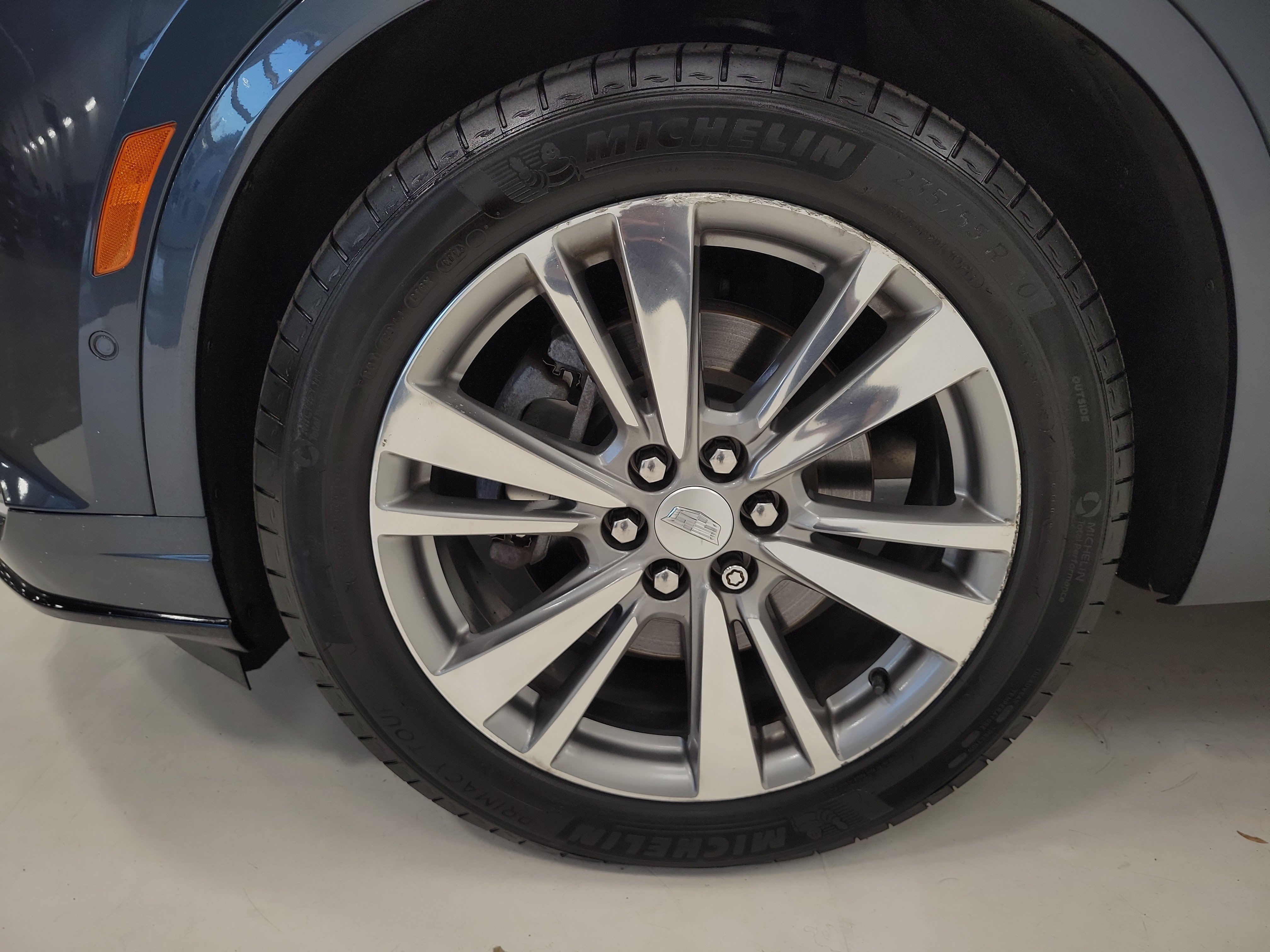 Used 2020 Cadillac XT6 Premium Luxury w/ Platinum Package AWD/4WD image 9