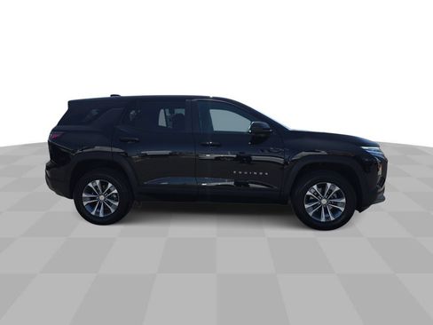 Used 2025 Chevrolet Equinox LT FWD image 9