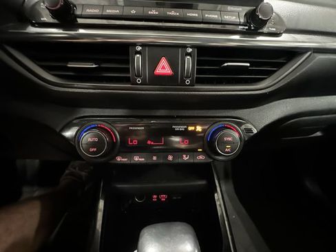 Used 2019 Kia Forte S FWD image 21
