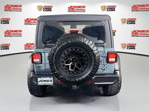 Used 2025 Jeep Wrangler Unlimited Sport AWD/4WD image 14