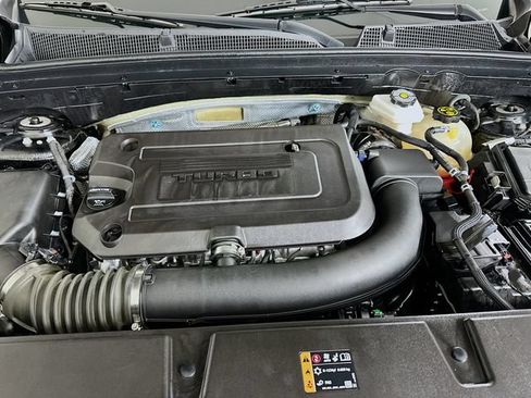 Used 2023 Buick Envision Avenir AWD/4WD image 31