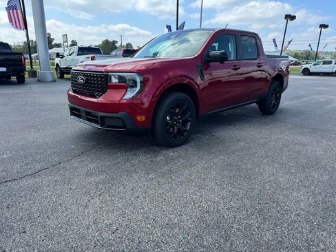 New 2025 Ford Maverick Lariat w/ Black Appearance Package image 33
