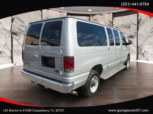 Used 2007 Ford E-350 and Econoline 350 XLT image 6