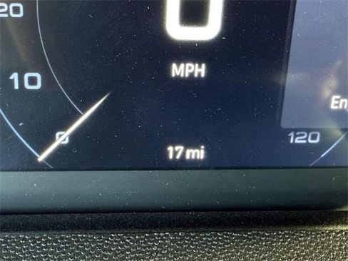 New 2025 RAM ProMaster 2500 w/ Quick Order Package 22G SLT image 29