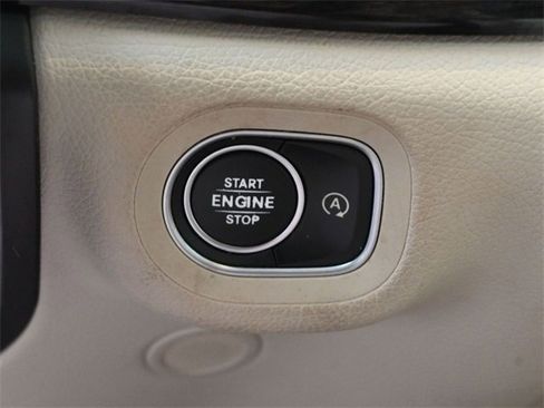 Used 2020 Mercedes-Benz GLE 350 image 7