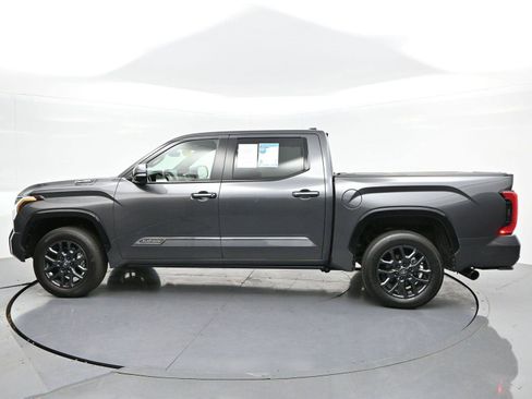 Used 2025 Toyota Tundra Platinum AWD/4WD image 4