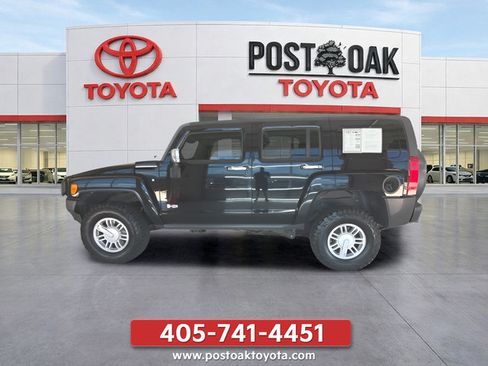 Used 2007 HUMMER H3 w/ Tactical Edition Package AWD/4WD image 4