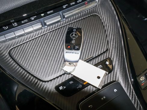 Used 2021 Mercedes-Benz AMG GT 63 w/ AMG Aerodynamics Package image 38