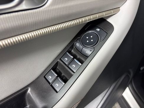 Certified 2025 Ford Explorer Active w/ Active Comfort Package image 14