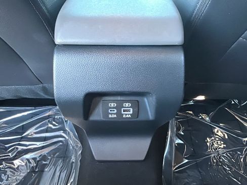 Certified 2024 Subaru Crosstrek 2.0i Premium AWD/4WD image 26