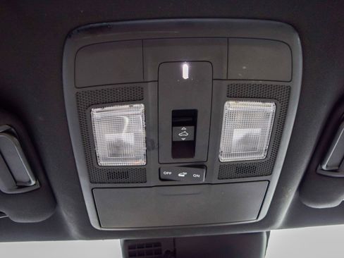 Used 2018 MAZDA CX-9 Grand Touring image 36