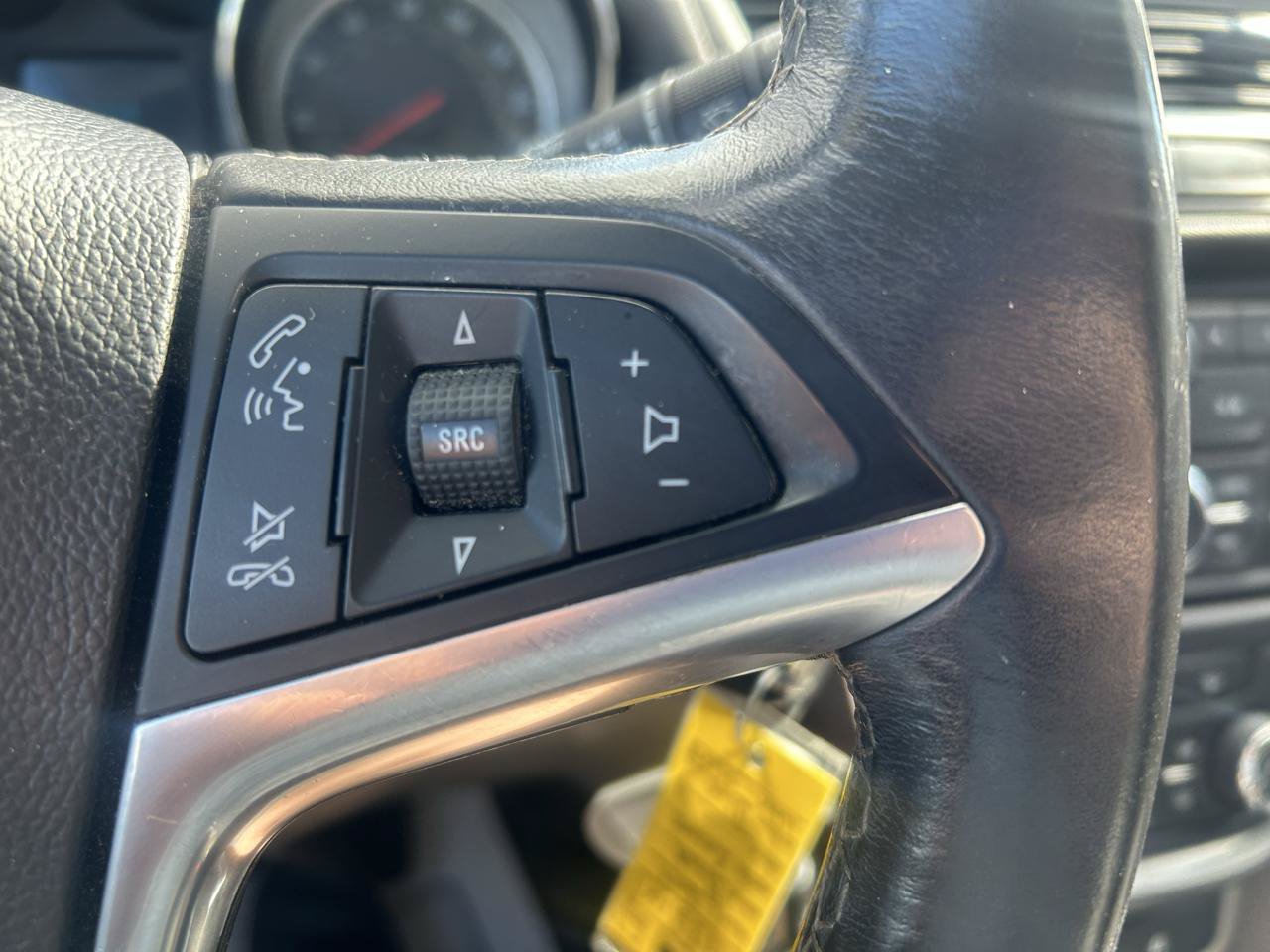 Used 2014 Buick Encore Convenience FWD image 19