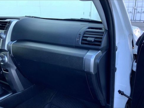 Used 2019 Toyota 4Runner SR5 image 15