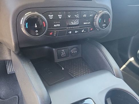 Used 2023 Ford Bronco Sport Outer Banks w/ Tech Package AWD/4WD image 27