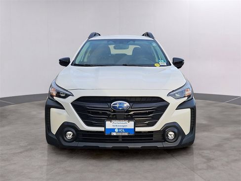 Used 2023 Subaru Outback Onyx Edition image 2