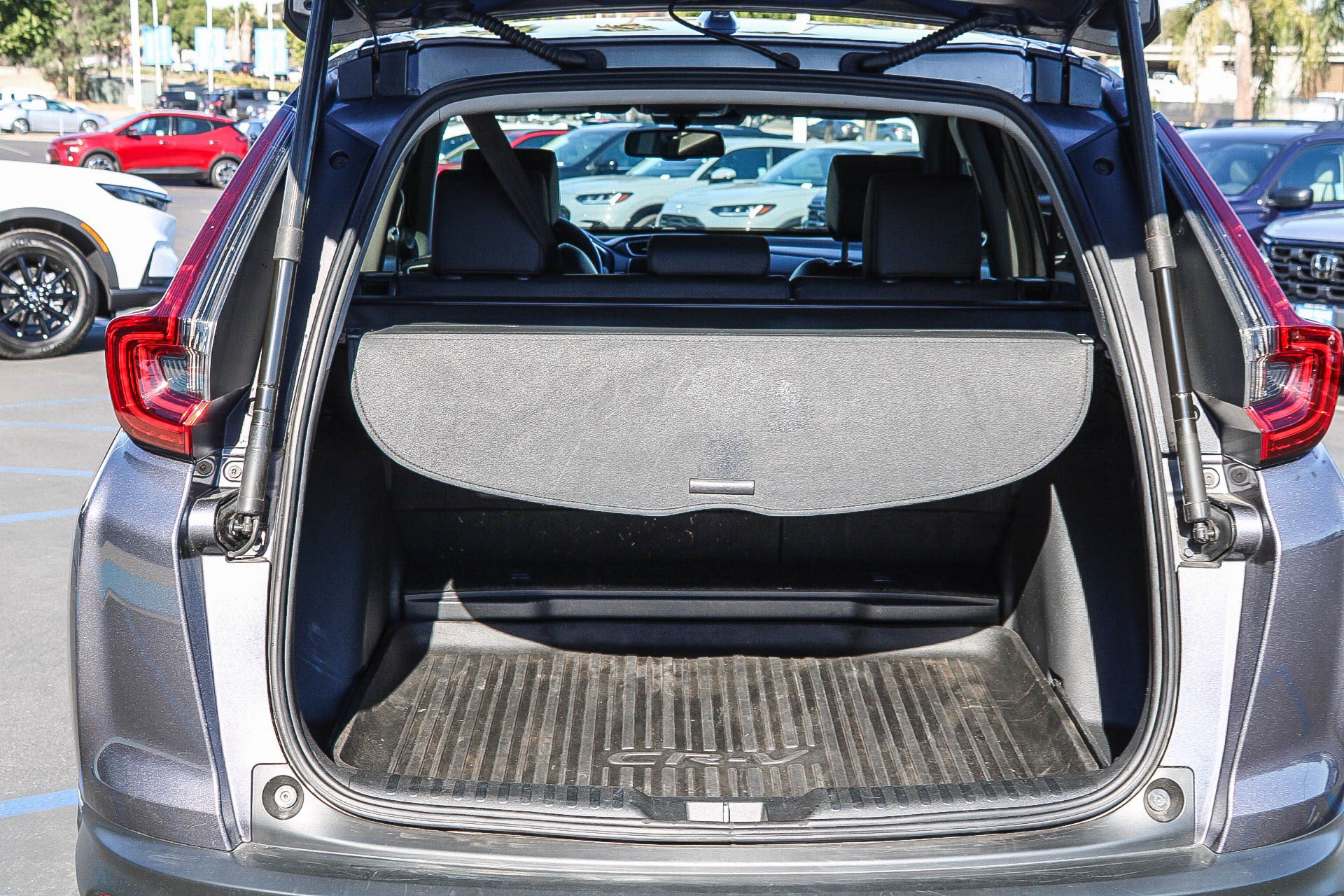 Used 2020 Honda CR-V Touring image 27