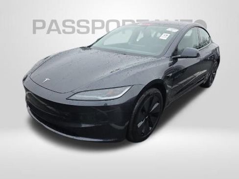 Used 2025 Tesla Model 3 Long Range image 2