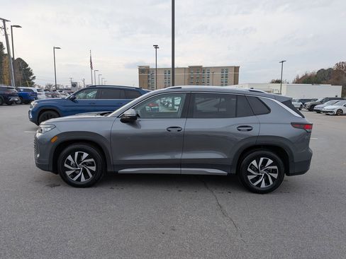 New 2026 Volkswagen Tiguan S image 6