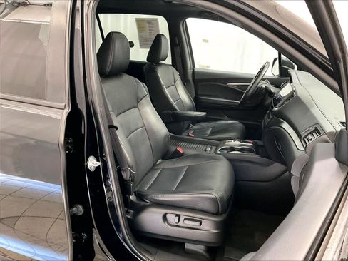 Used 2023 Honda Passport EX-L image 11