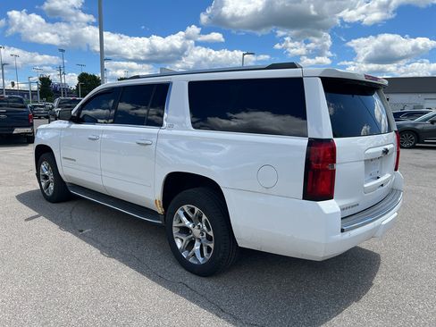 Used 2016 Chevrolet Suburban LTZ AWD/4WD image 5