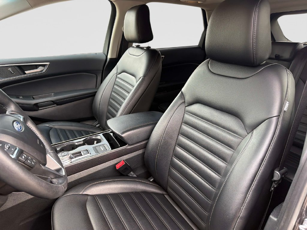 Used 2020 Ford Edge SEL w/ Convenience Package AWD/4WD image 21