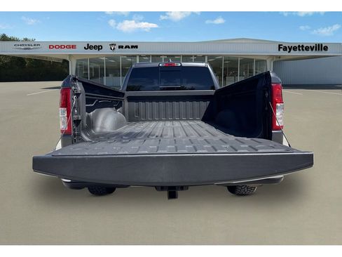 Used 2020 RAM 1500 Big Horn AWD/4WD image 9