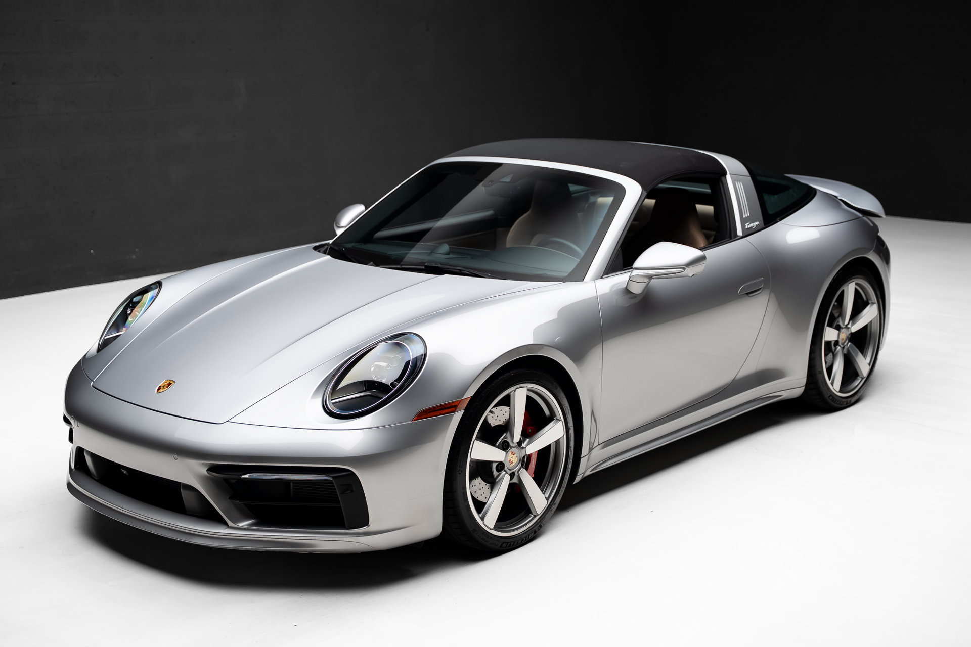 Used 2023 Porsche 911 Targa 4S AWD/4WD image 5