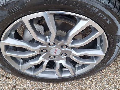 Certified 2022 GMC Terrain Denali image 18