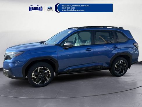 New 2026 Subaru Forester Premium AWD/4WD image 2