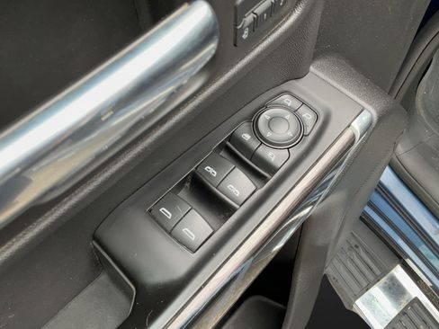 Certified 2019 Chevrolet Silverado 1500 LTZ AWD/4WD image 28